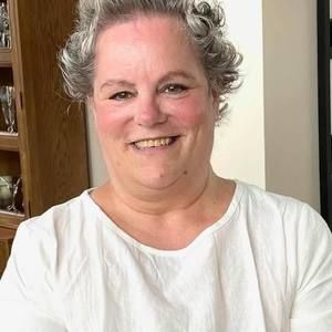 Meet your Posher, Donnacec